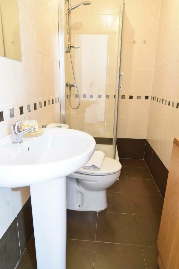 Letmalaga Gisela Apartment Ngoại thất bức ảnh