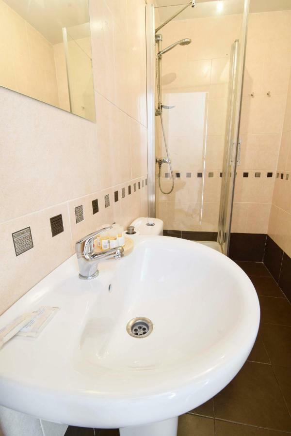 Letmalaga Gisela Apartment Ngoại thất bức ảnh